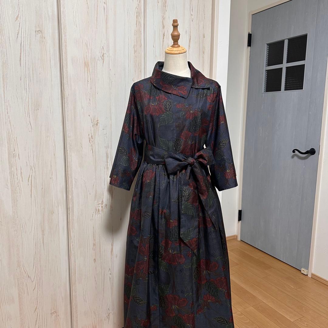 着物リメイク 大島紬(7マルキ)からロールカラーワンピース(L)