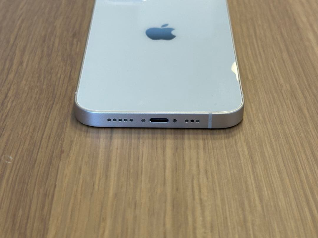 レア iOS16.3.1 Apple iPhone13 超美品 SIMフリー