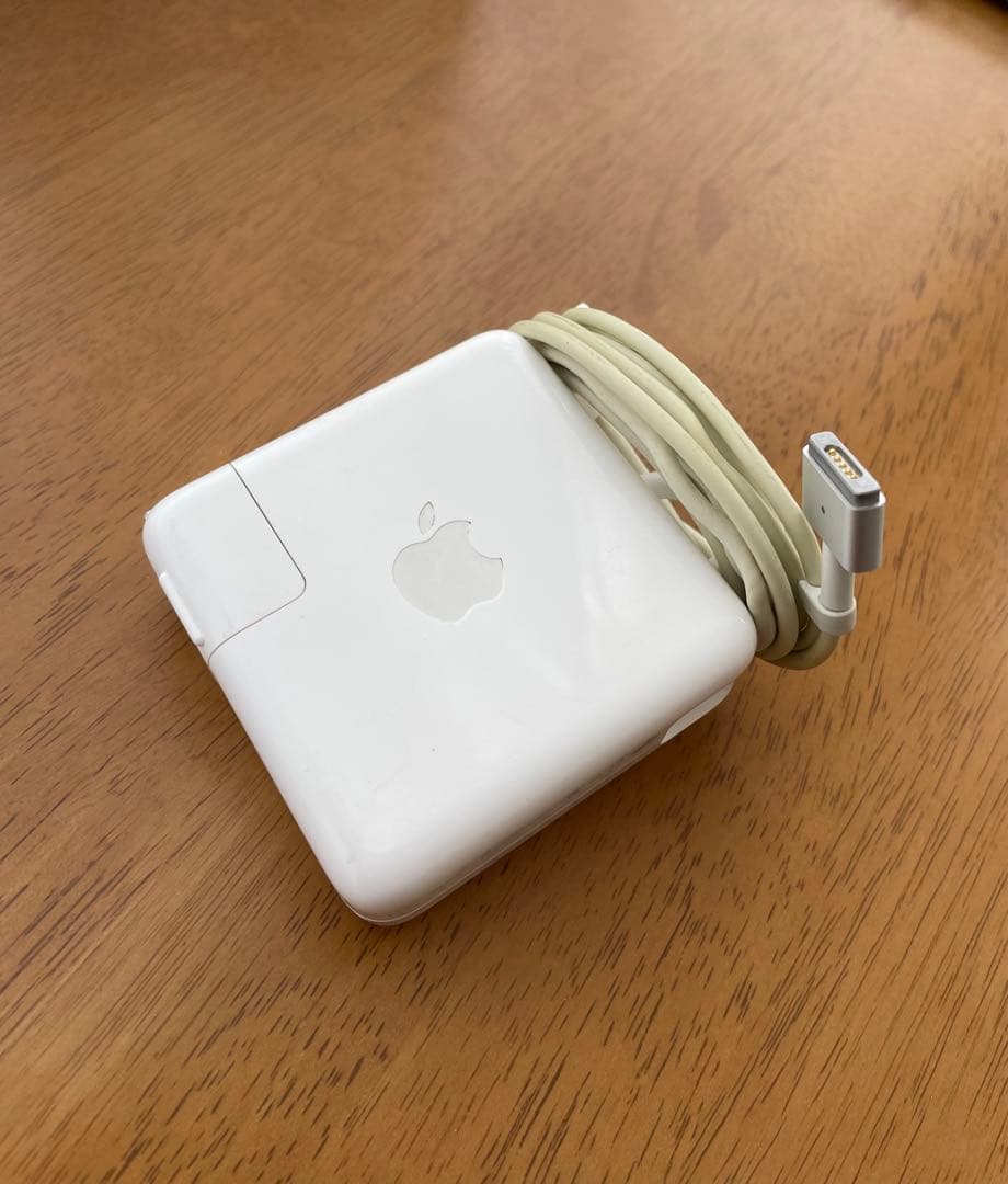 【美品】MacBook Pro 8GB corei5 128GB