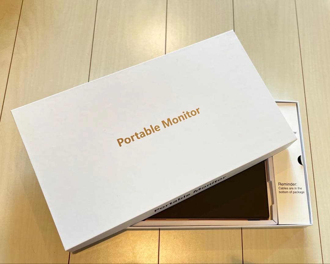 13.5インチ モニター