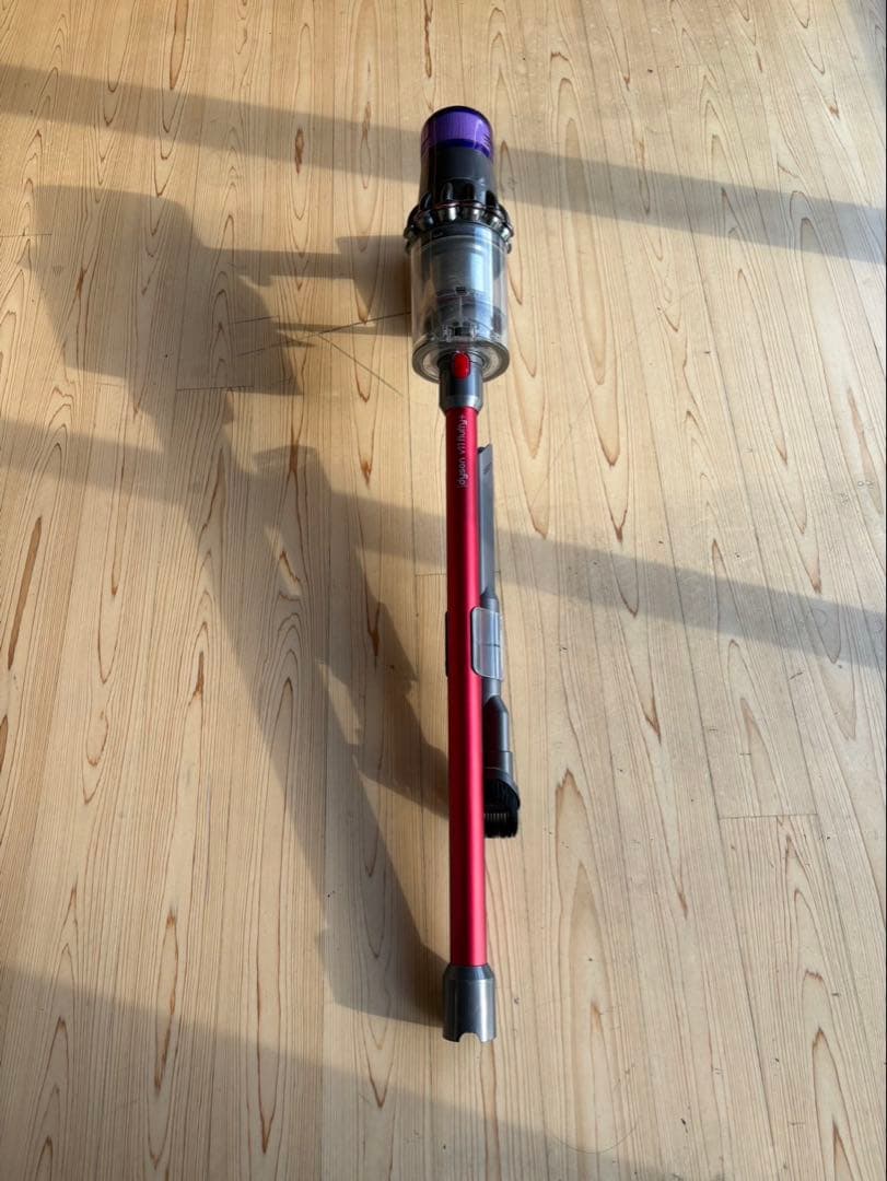 Dyson V11 Fluffy+ 本体 充電スタンド付き