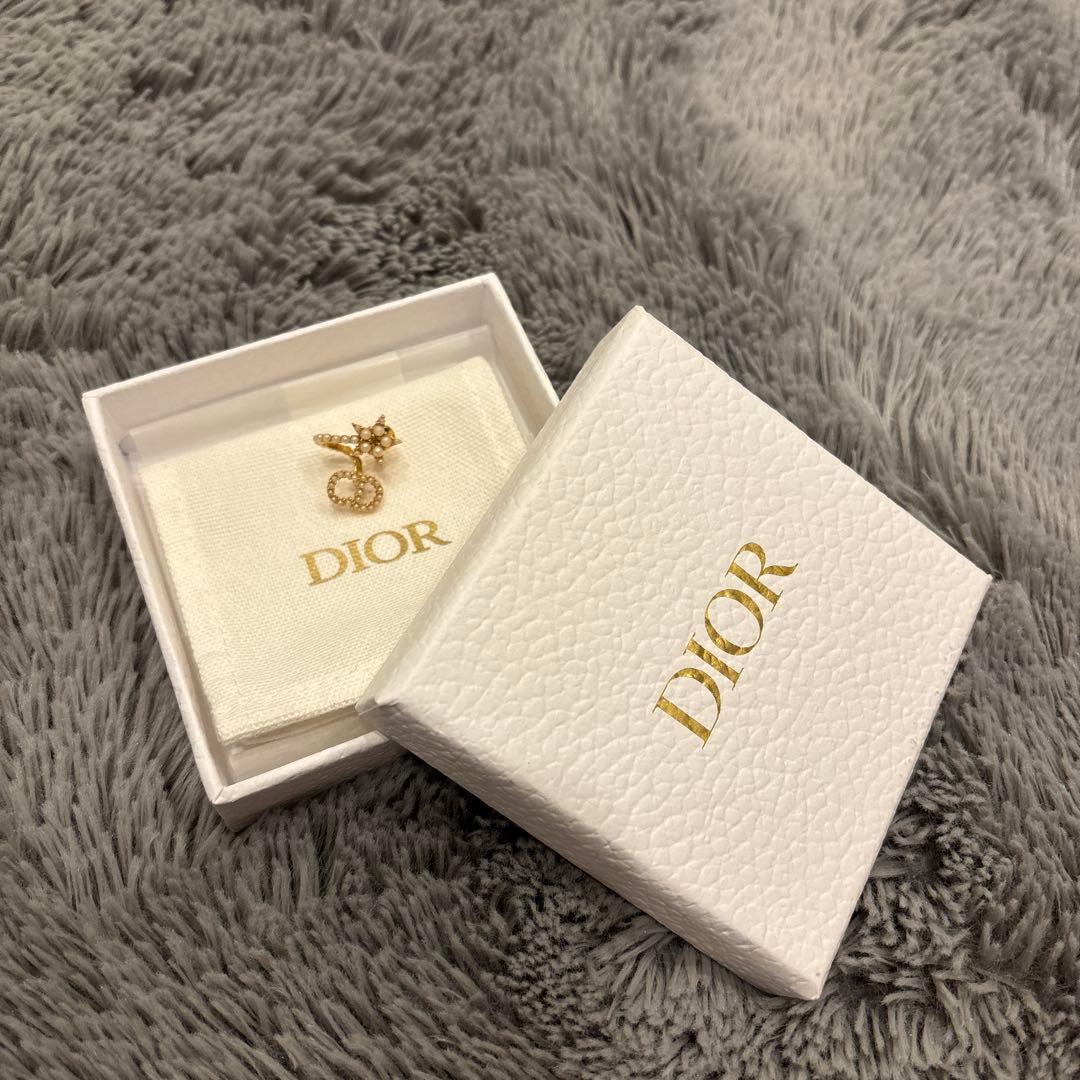 Dior 片耳用ピアス クレールディーリュヌ