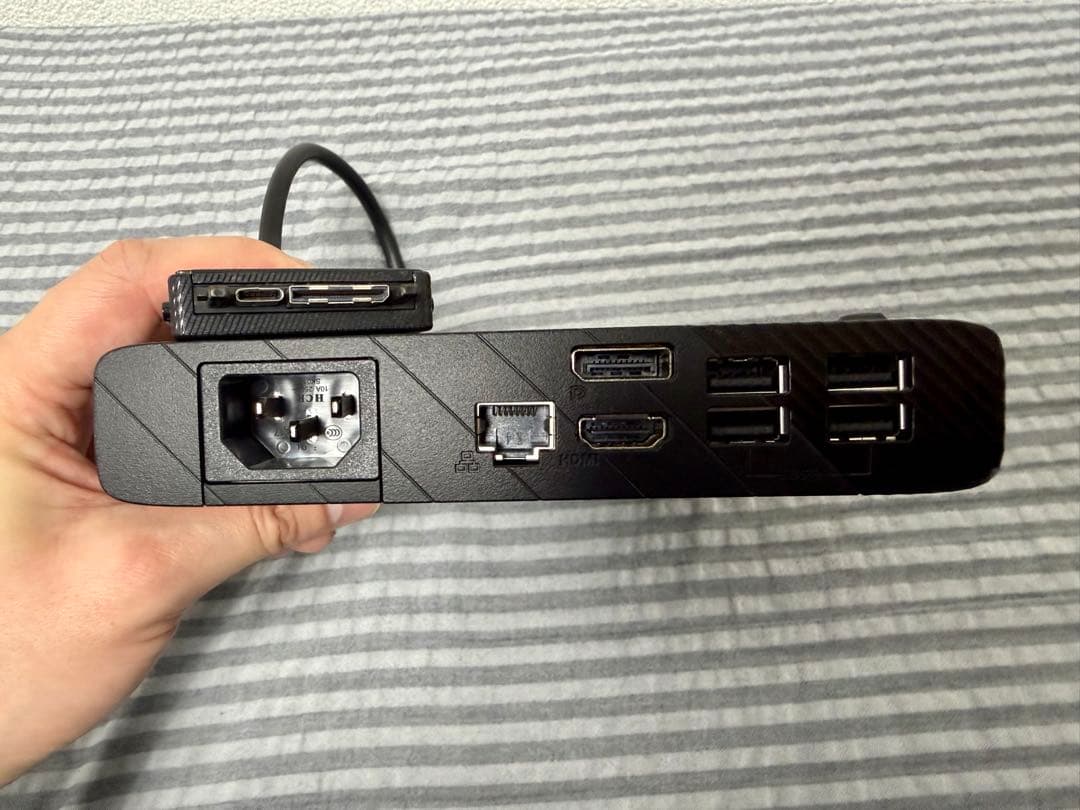 グラフィックボード・グラボ・ビデオカード ROG XG Mobile GC31 GC31R-026