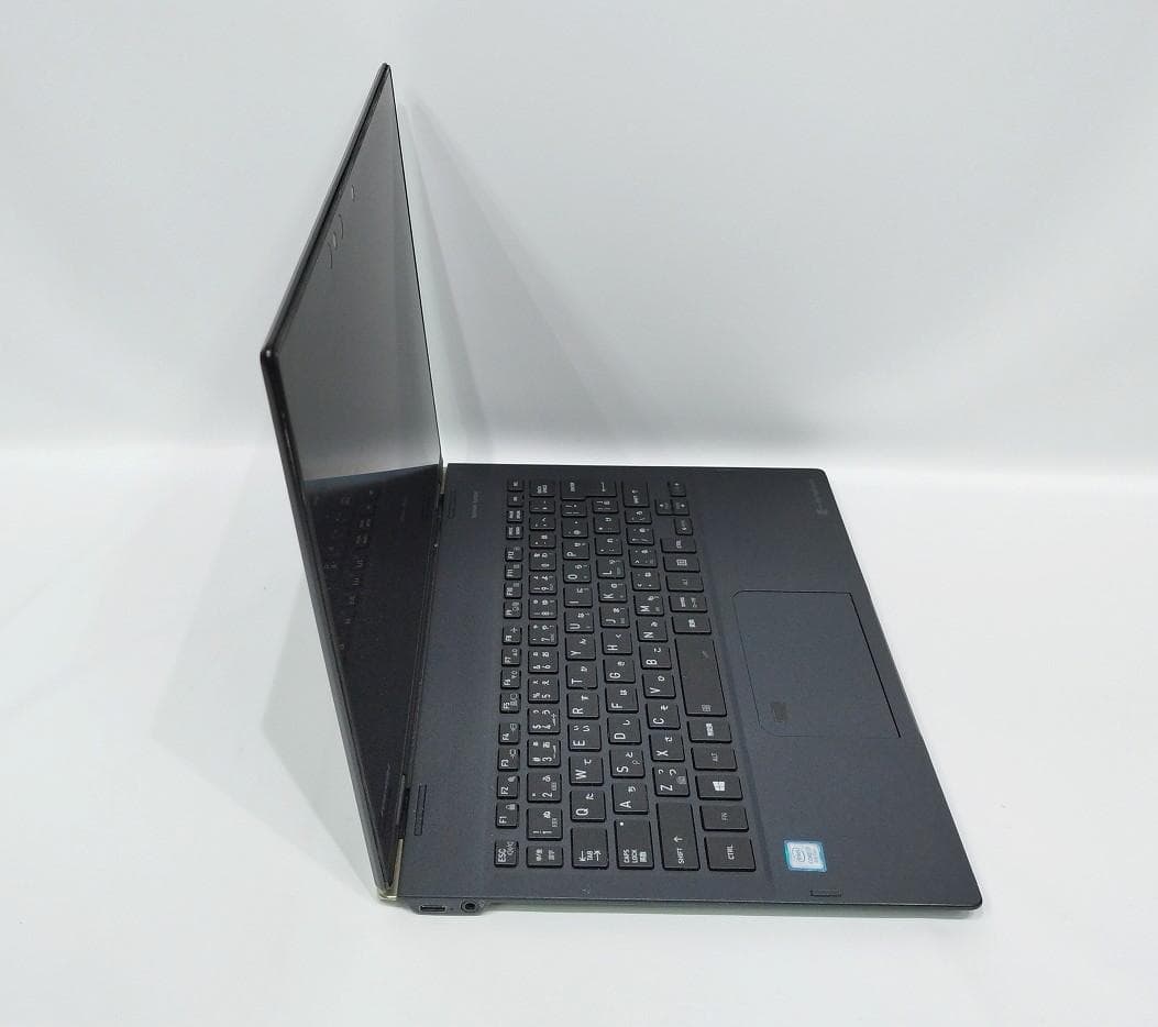 12.5タブレットPC Core 8世代I7 V82/FL 8GB 256GB