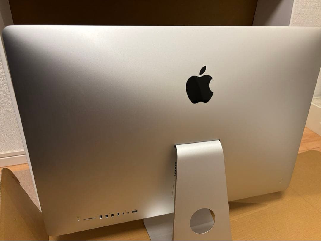 iMac2019 27インチ メモリ16GB、SSD256GB