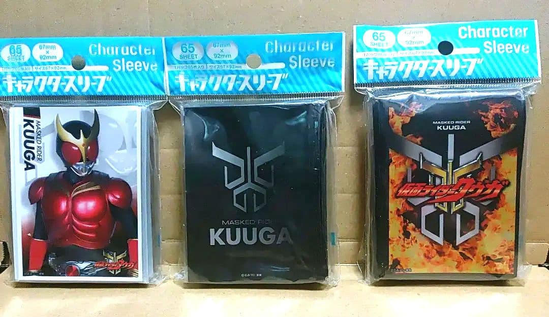 エンスカイ　キャラクタースリーブ　『仮面ライダークウガ』３種セット