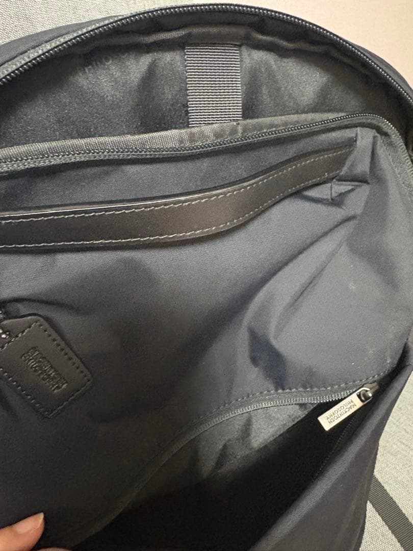 美品！マッキントッシュフィソロフィー　ビジネス　バックパック　リュック　pc対応