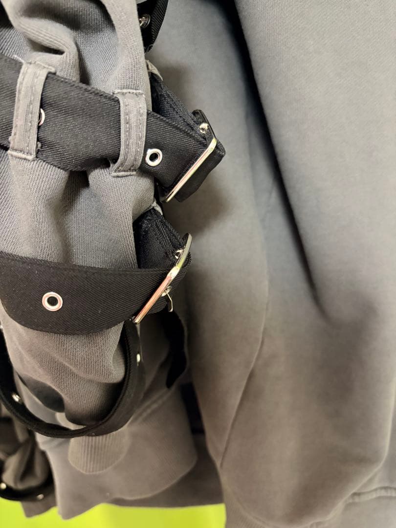 ディムモアール DIMREM 超ハトメファーフード パーカー グレー