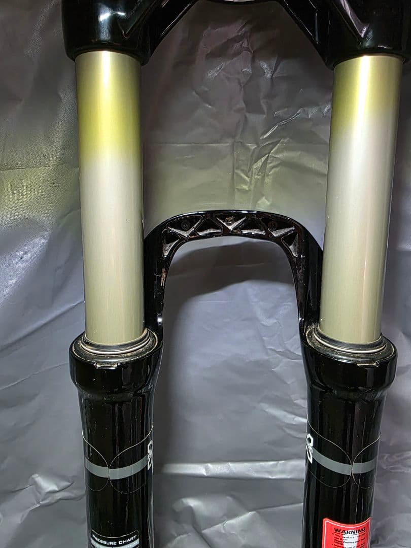 X-FUSION Velvet　エアサスペンションフォーク