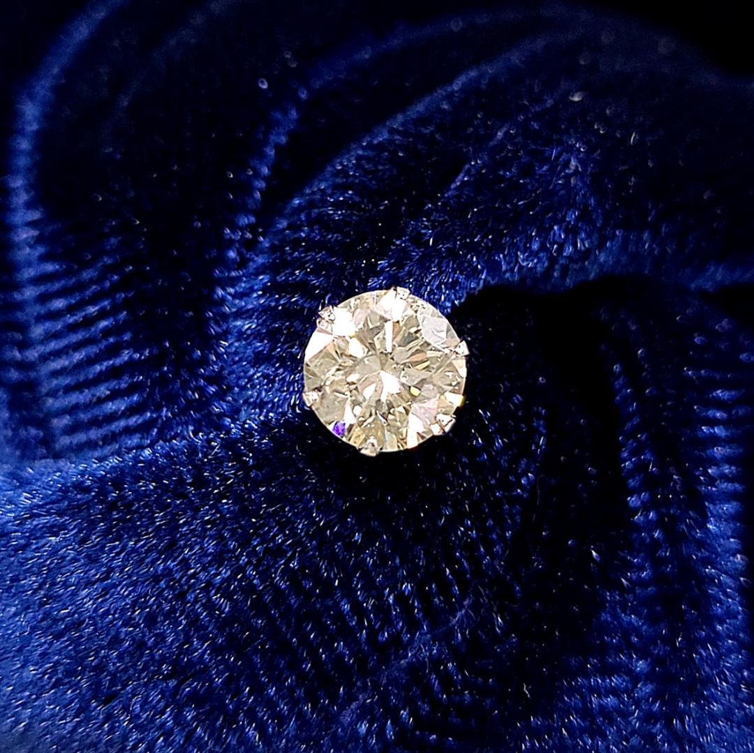 大人のオシャレ! 0.5ct ダイヤモンド PT 一粒 6本爪 片耳 ピアス