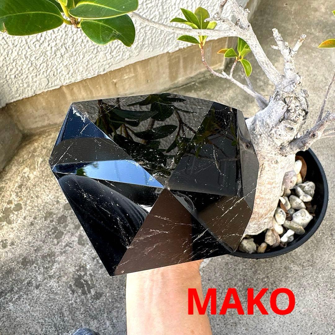 M1832☆黒水晶(モリオン)六角柱6.4Kg☆天然石　原石☆N50901-A