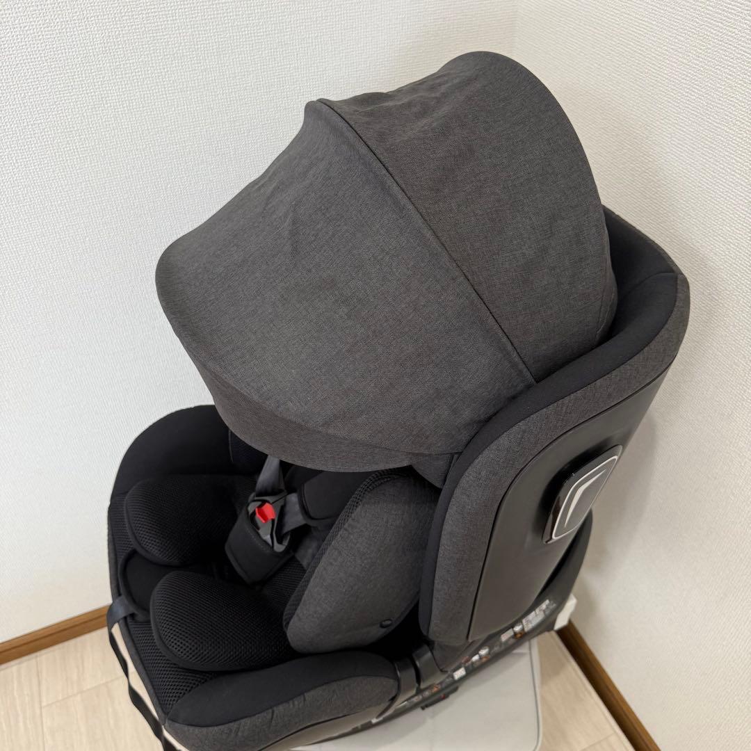 【しほ】カイナロングR129 リーマン チャイルドシート 新生児 〜7才