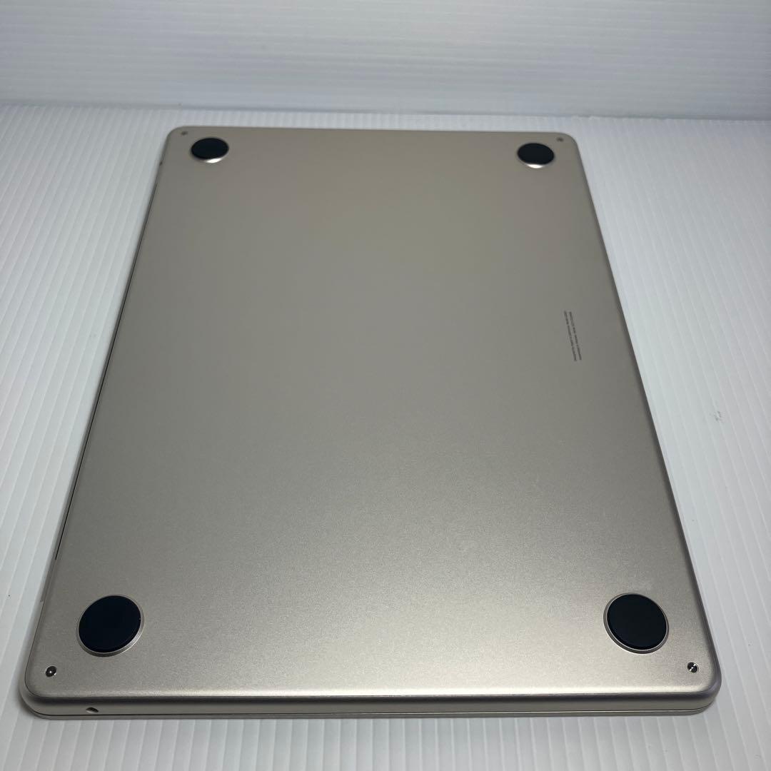 Apple MacBook Air M2チップ