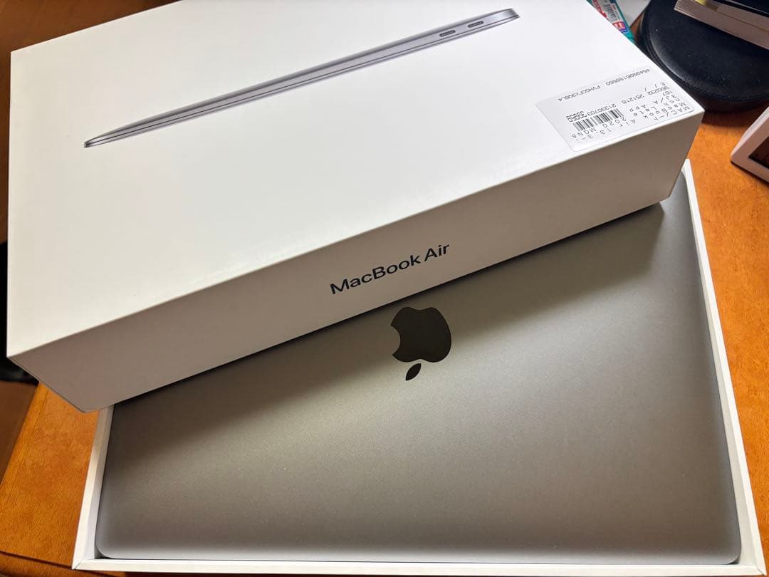 Apple MacBook Air シルバー 本体