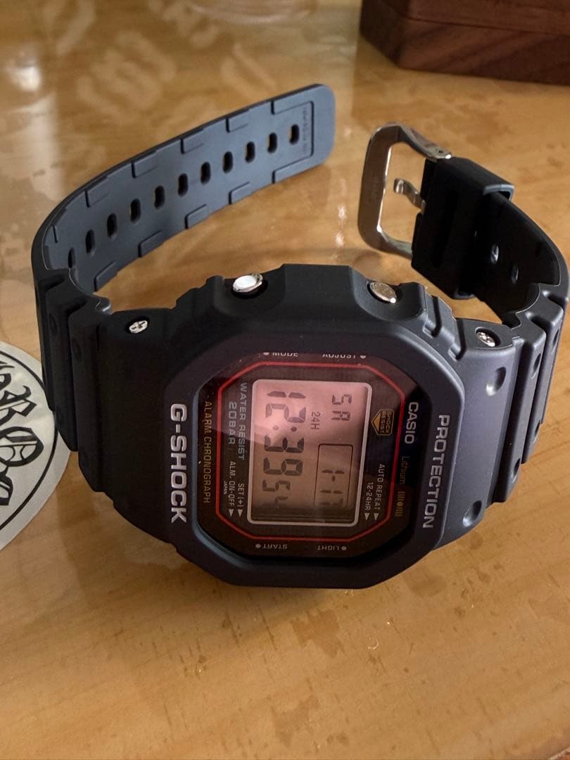 【お値下げ】初代G-SHOCK復刻モデル DW-5000R-1AJF