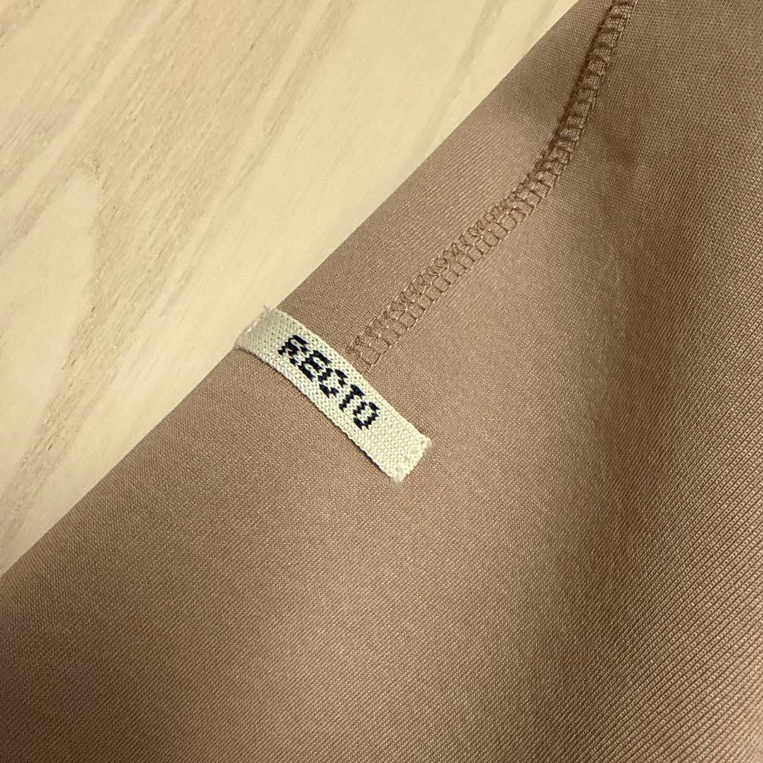 RECTO バックオープン ベージュ トップス