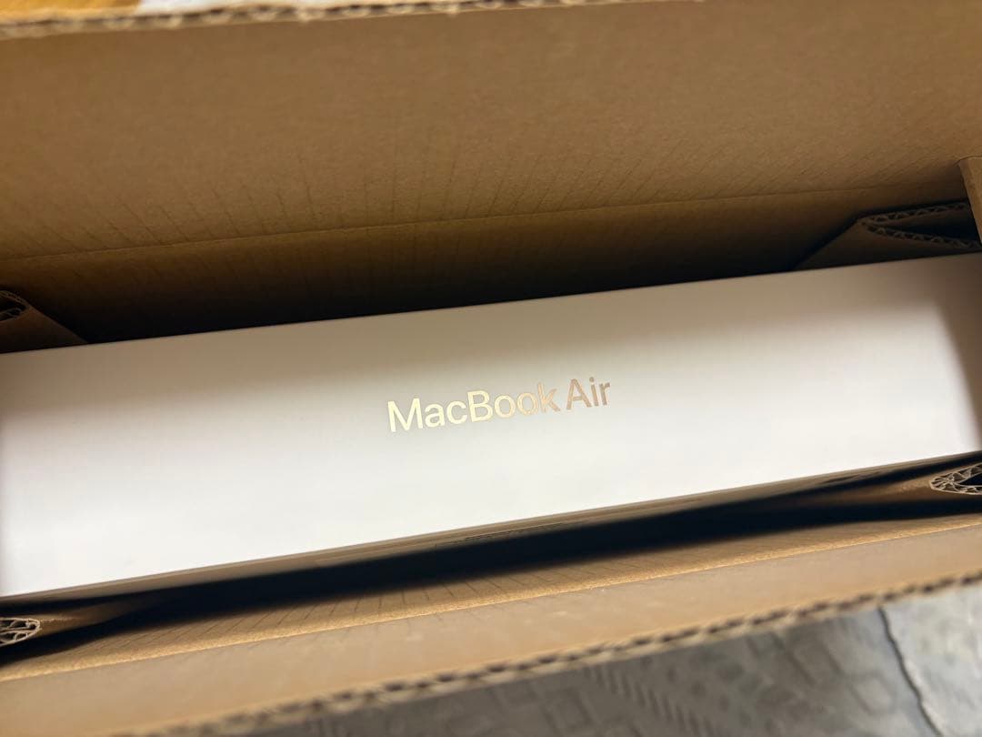 MacBook Air M1 8GB 256GB 13インチ ゴールド