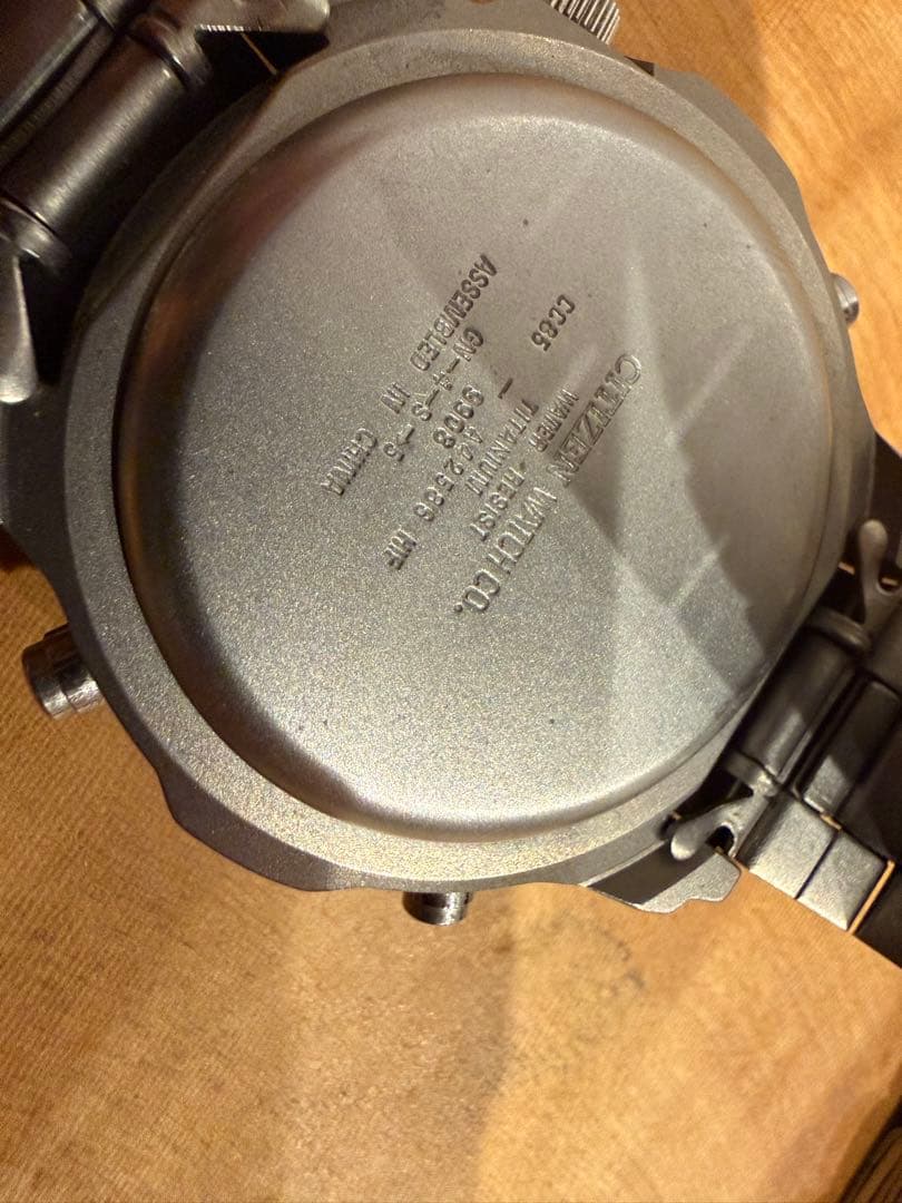 シチズン　デジアナ　クロノグラフ　チタン