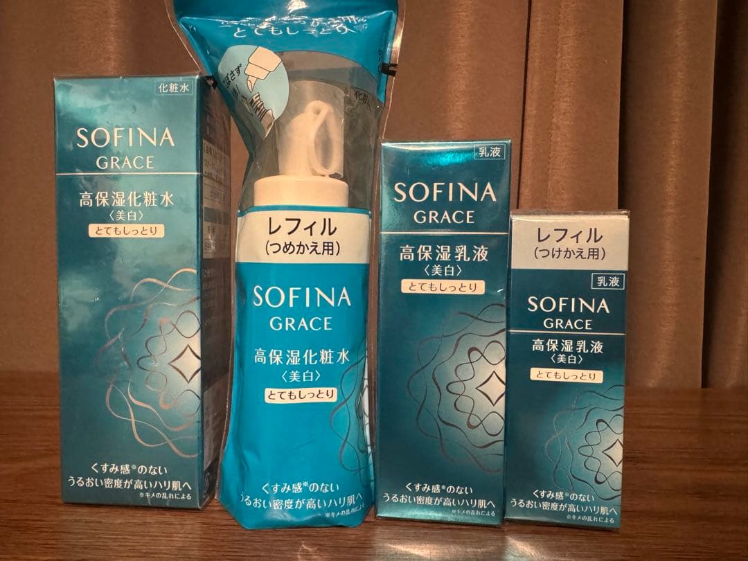 ソフィーナ グレイス美白高保湿とてもしっとり化粧水＆ 乳液 セット（レフィル含）