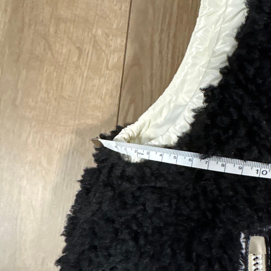 hiroさま専用 【美品】モンクレール ボア素材 ブラックダウンベスト