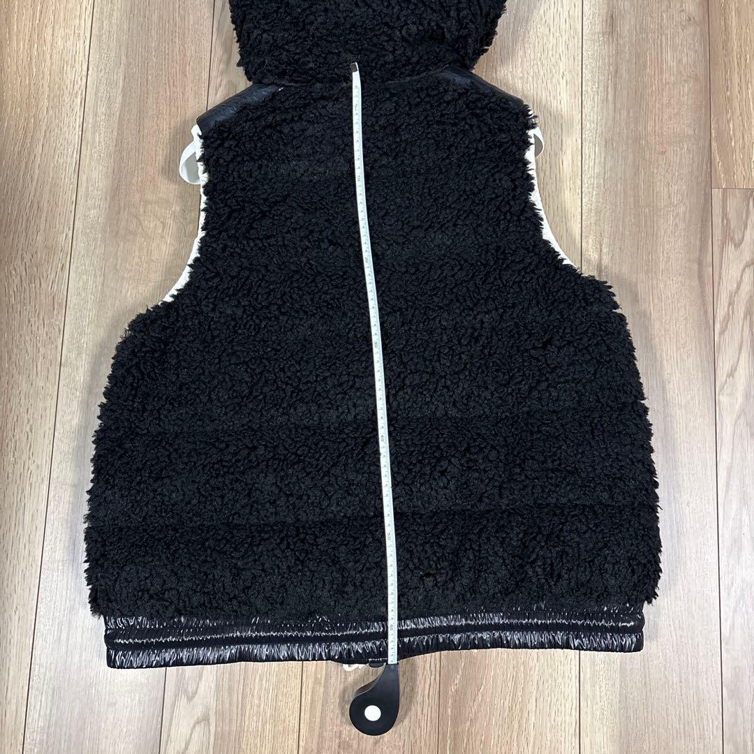 hiroさま専用 【美品】モンクレール ボア素材 ブラックダウンベスト