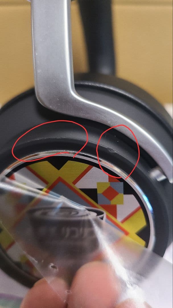 ら*ス様 ワイヤレスヘッドホン ANIMA AOW03「リコリス・リコイル」(傷