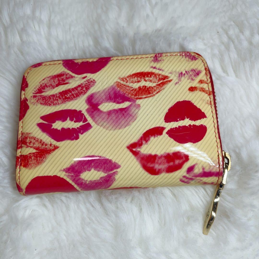 ☆希少☆ルブタン ミニ財布