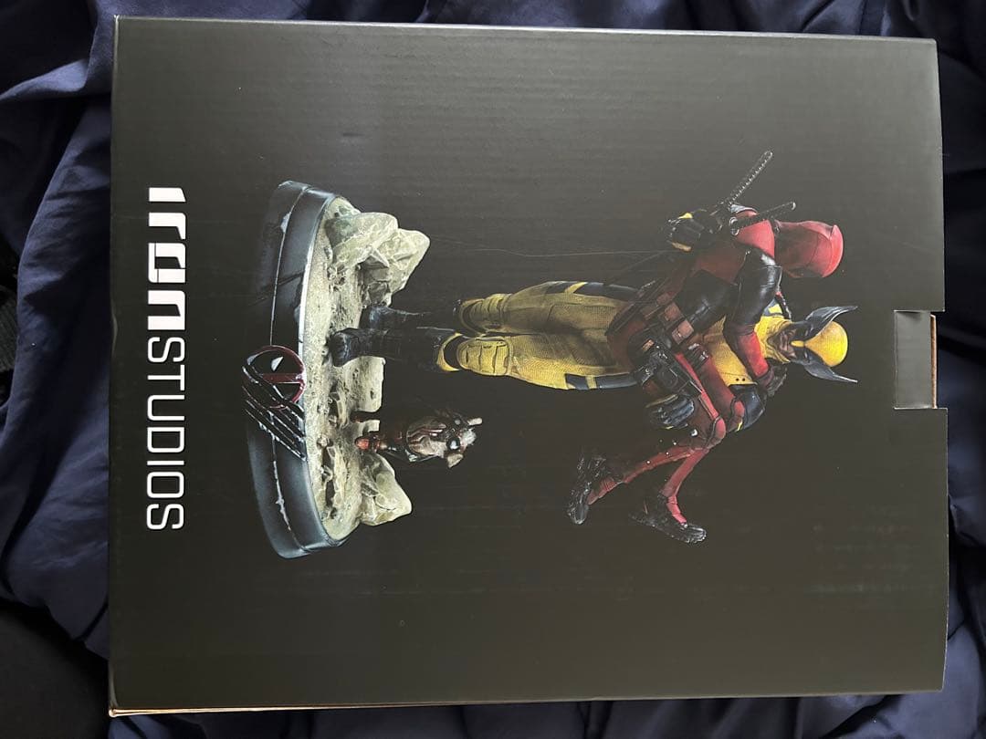 Iron Studios デッドプール & ウルヴァリン スタチュー