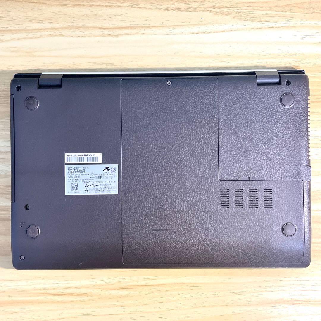 富士通 LIFEBOOK/Corei7-1195G7/16GB/SSD512GB