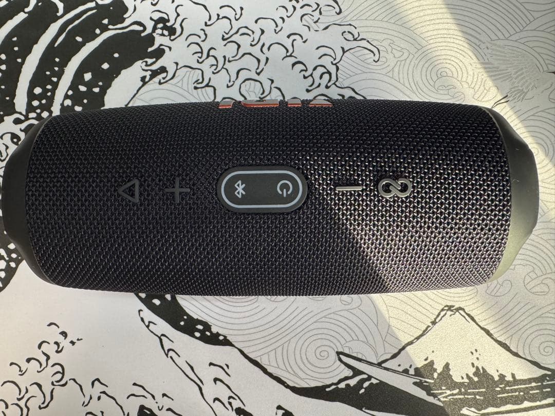 【美品】JBL CHARGE5 Bluetoothスピーカー ブラック 黒