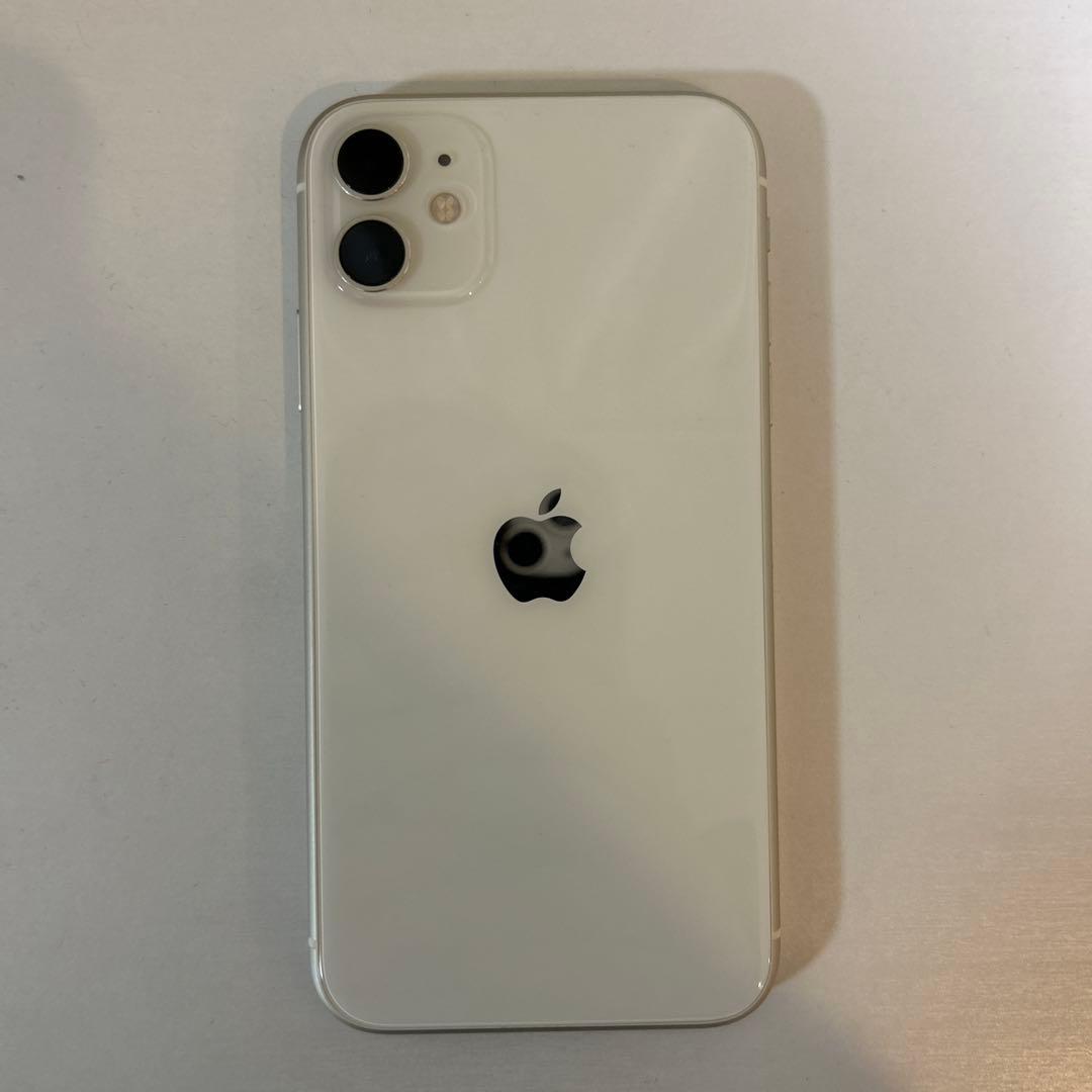 Apple iPhone 11 本体 64GB SIMなし