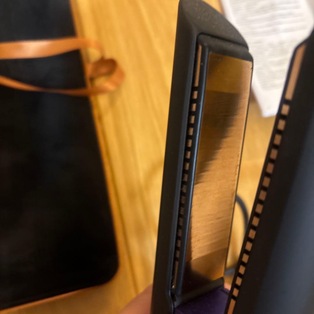 限定値下げ　ダイソン　コラールストレートヘアアイロン