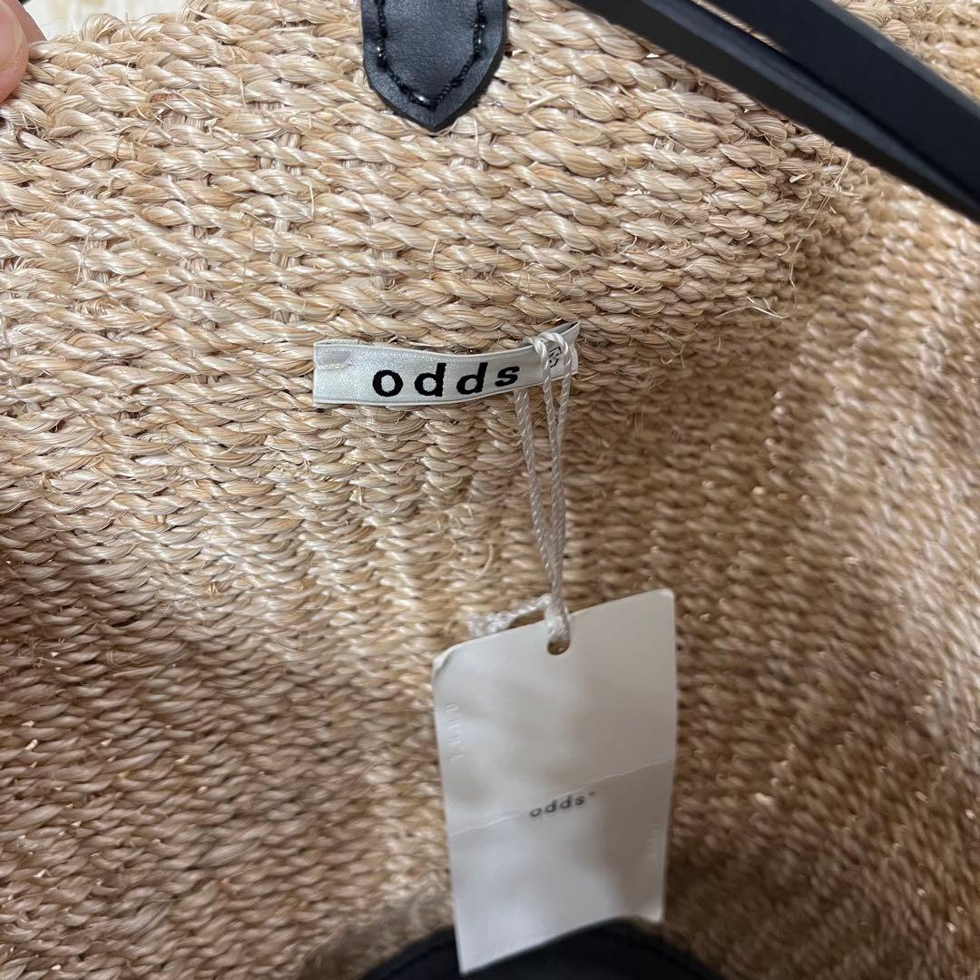 【新品未使用】oddsオッズ　ストロー素材 フラワー型かごバッグ 中型