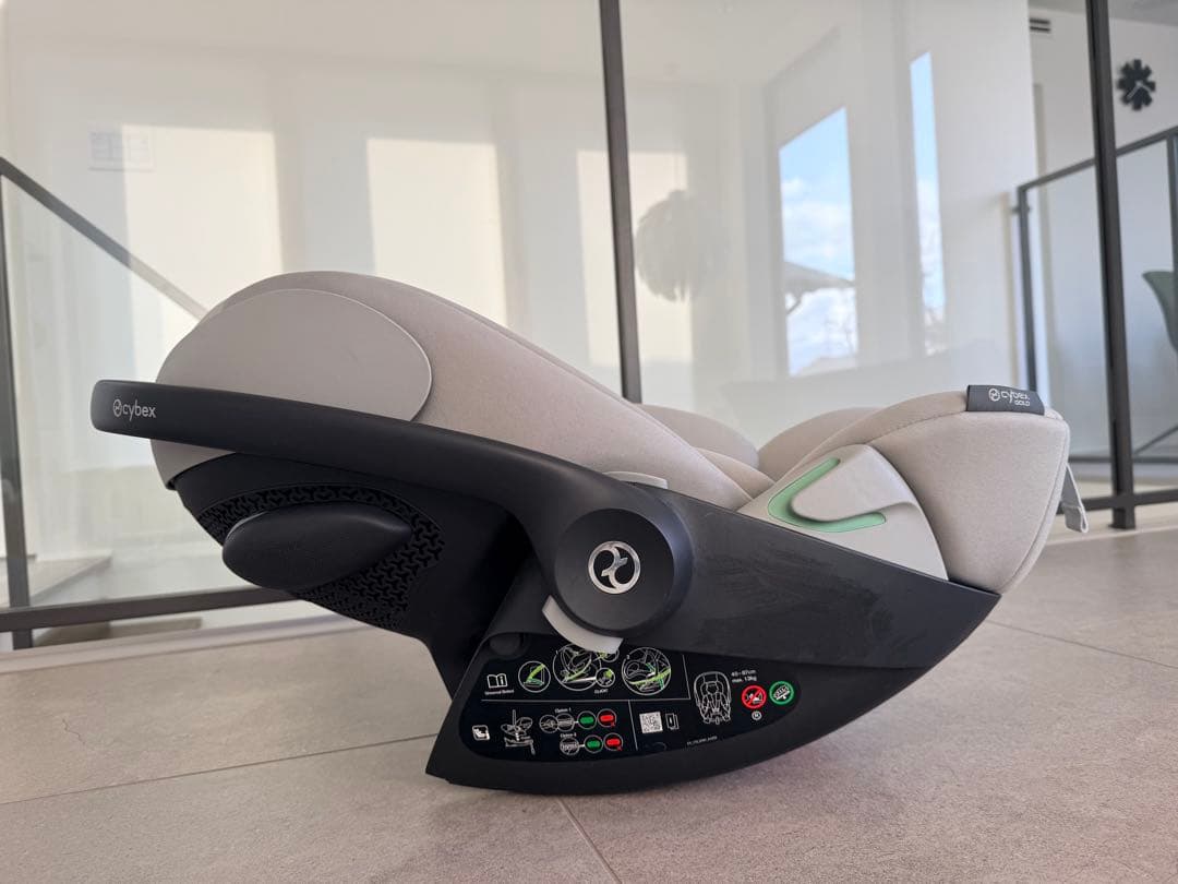 サイベックス cybex CLOUD G i-Size クラウド ベビーシート