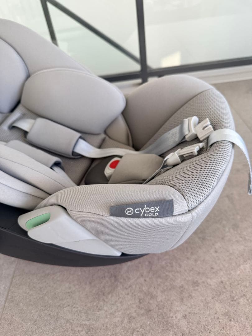 サイベックス cybex CLOUD G i-Size クラウド ベビーシート