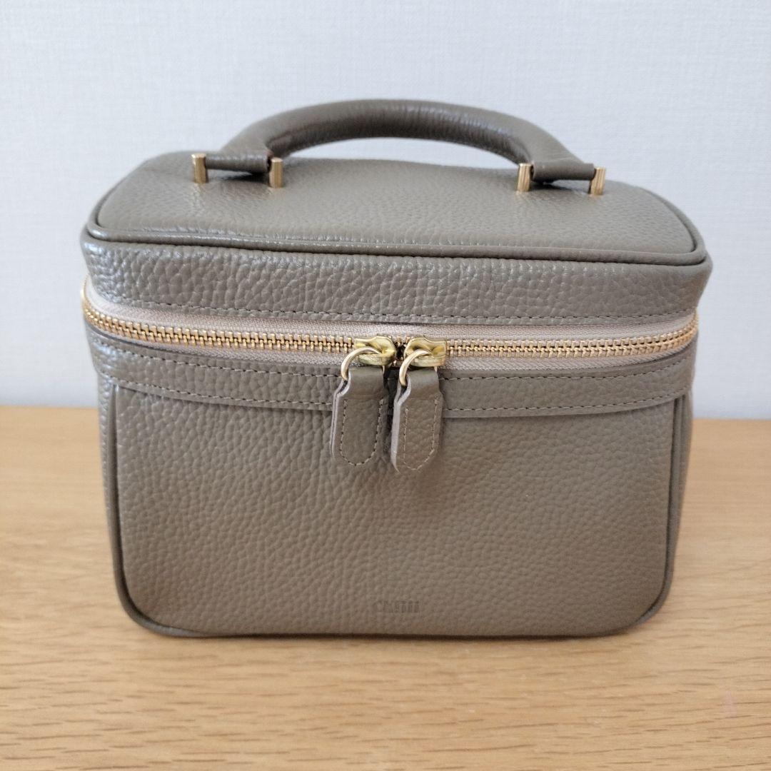 ch!iii　チーバッグ　バニティ　シュリンクレザー　トープ