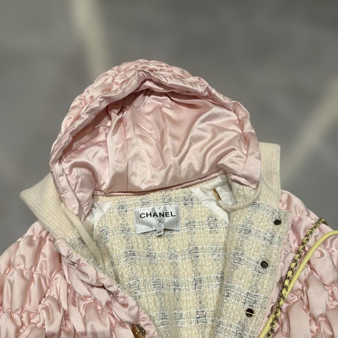 CHANEL フリルデザイン ピンクジャケット　ツイード
