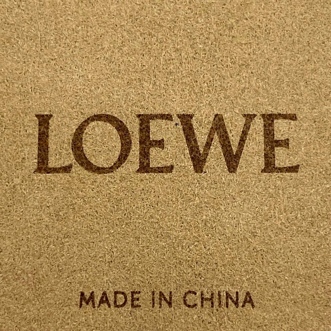 LOEWE iPhone14promaxケース ブラウン ストラップ付き