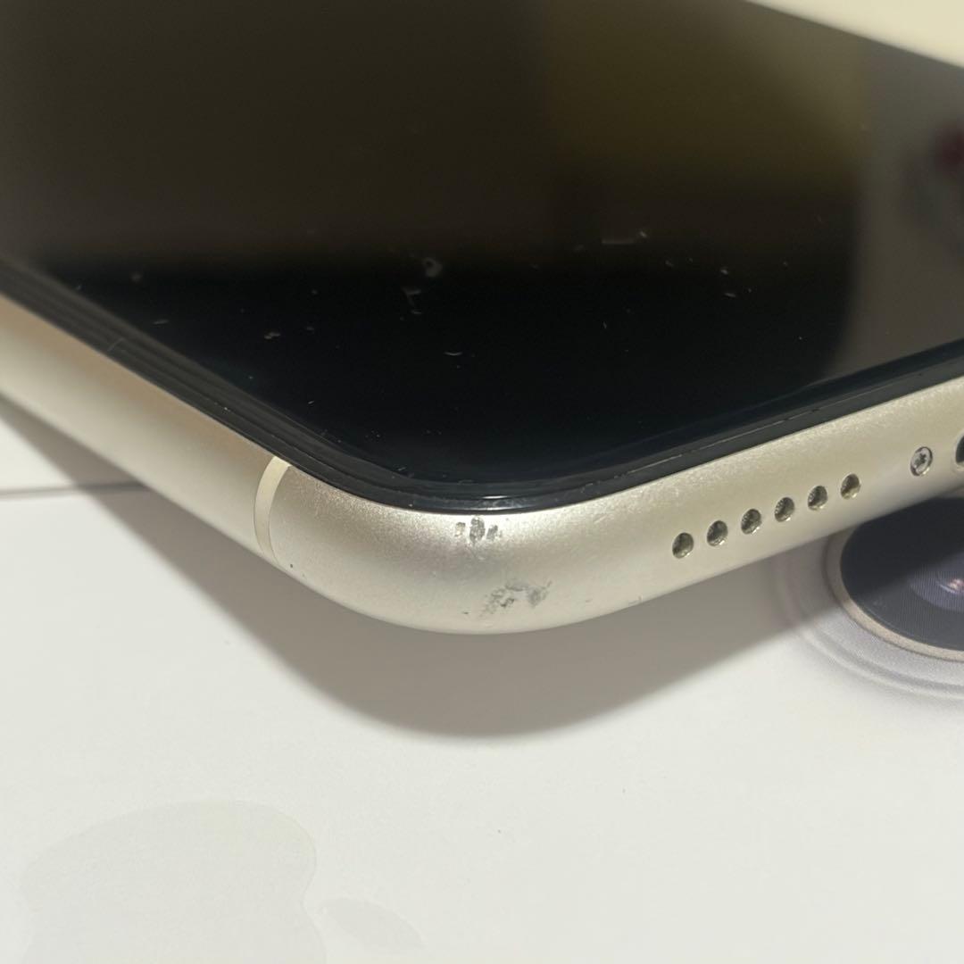 iPhone 11 ホワイト 本体 128GB