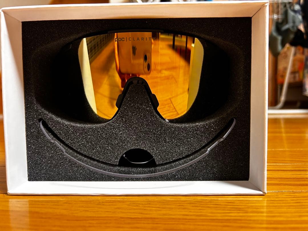 POC Clarity サングラス ゴールドレンズ