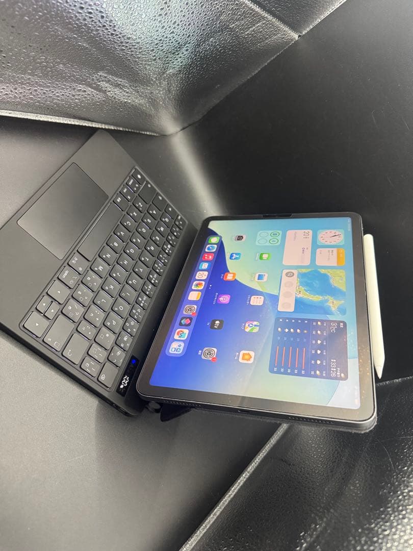 美品ipadair 第5世代 M1アップルAIマグネットkeyboardペーパー