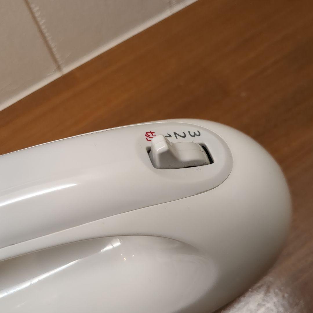 【美品】Panasonic ハンドミキサー MK-H4 ホワイト 泡立て器