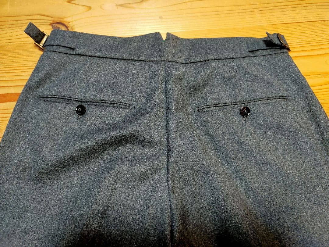 【美品】BERWICH ベルウィッチ スコッチ　ウールスラックス44