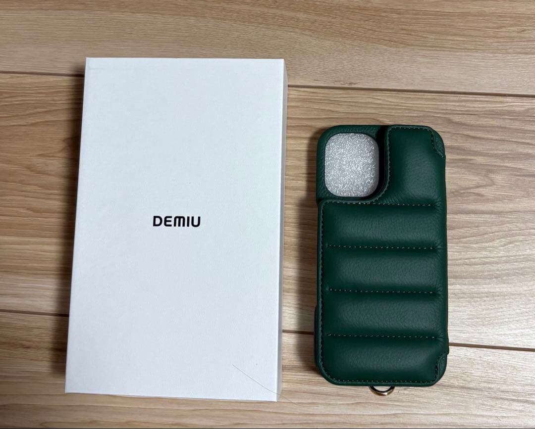 【iPhone16新品】DEMIU デミュウBALLON グリーン