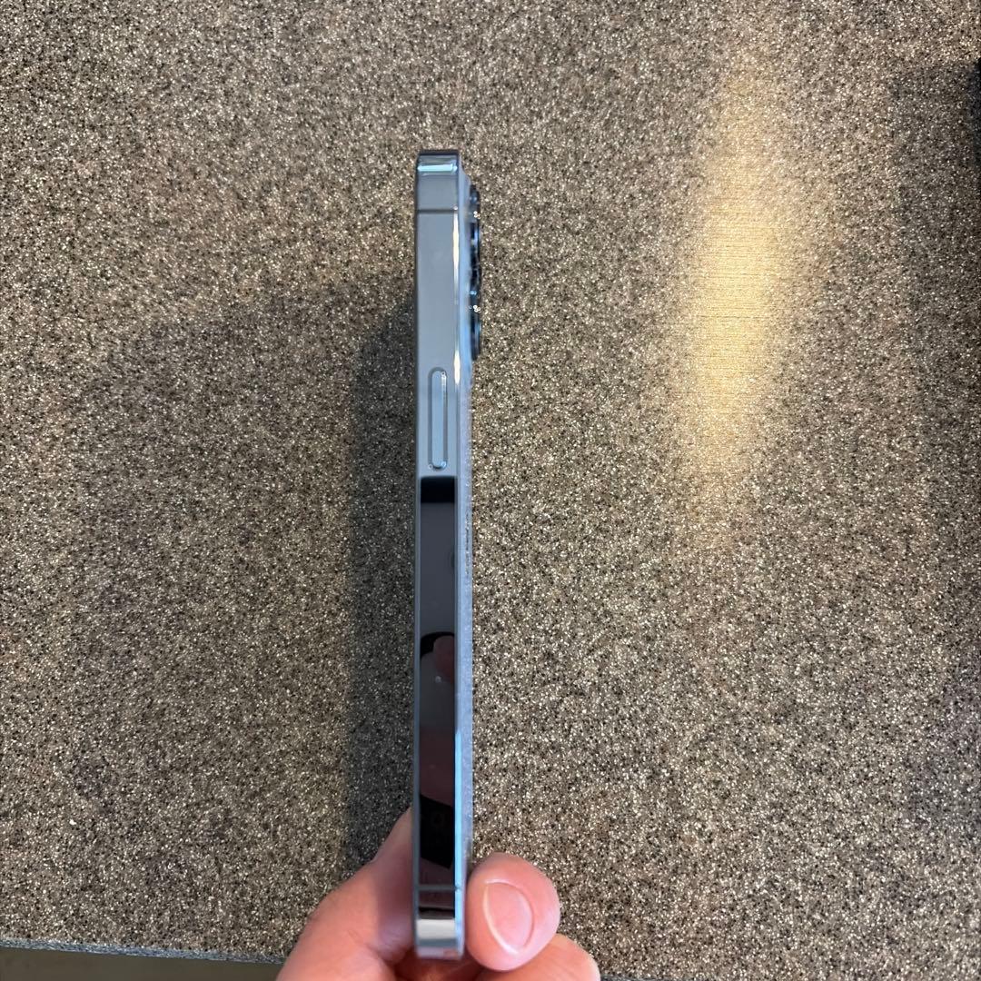 Apple iPhone 13 Pro 256GB シエラブルー本体