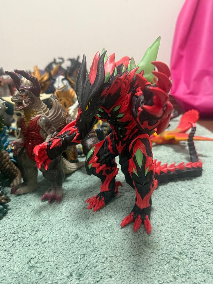 d*2様 ウルトラ怪獣　その他　ソフビ　93体まとめ売り　送料込み　一部レトロあ