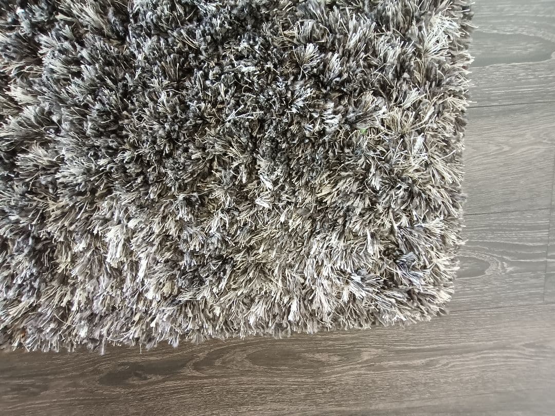 プレーベル　重厚なシャギーラグ 　約250cm x 200cm