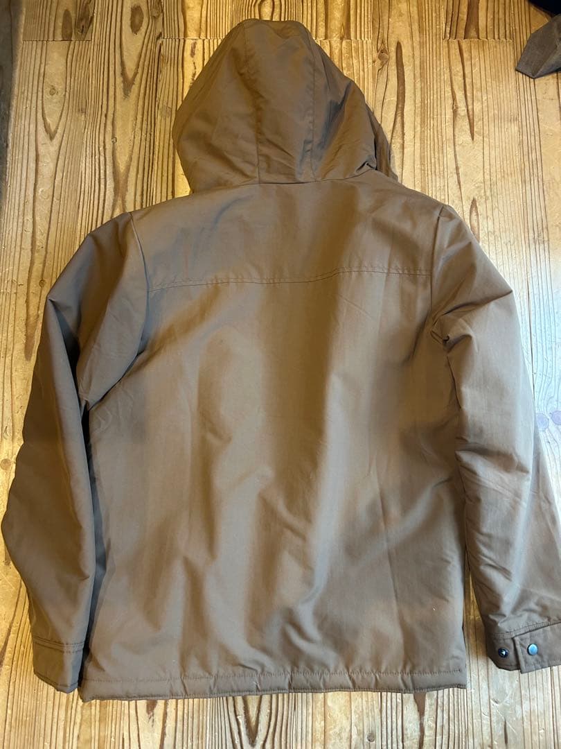 patagonia ブラウン インファーノジャケット