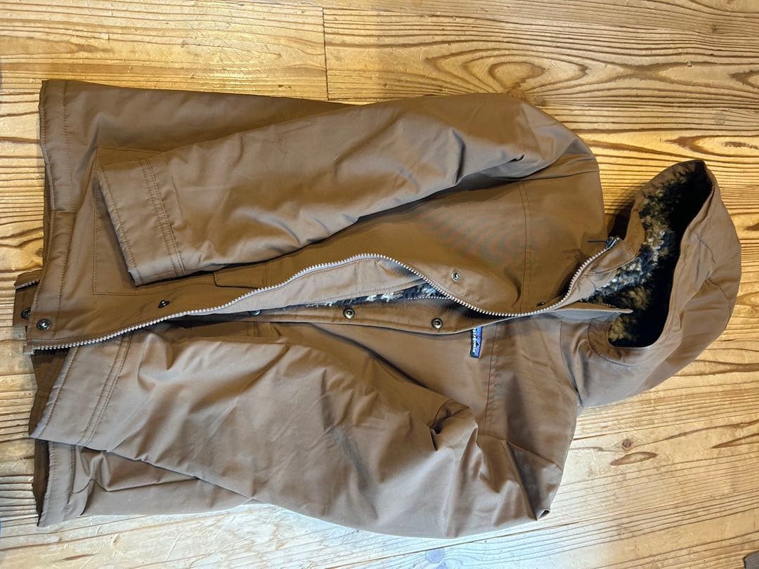 patagonia ブラウン インファーノジャケット