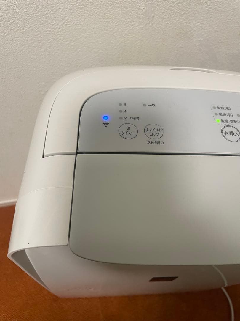 美品 SHARP 除湿機　衣類乾燥機 2021年製 CV-L71-W シャープ